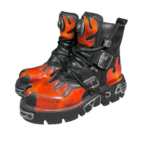 New rock Boots EU 39 flame leather biker hardcore goth Emo grunge punk fire tank - Picture 1 of 1